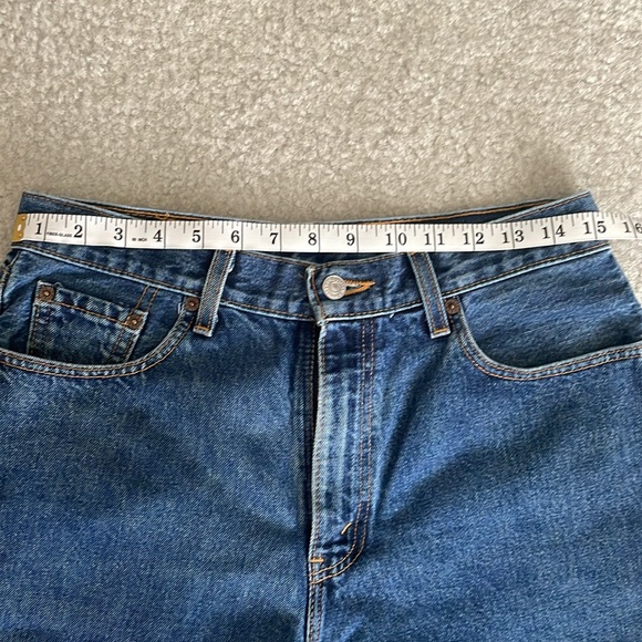 Custom made Levi jean shorts - Picture 6 of 8